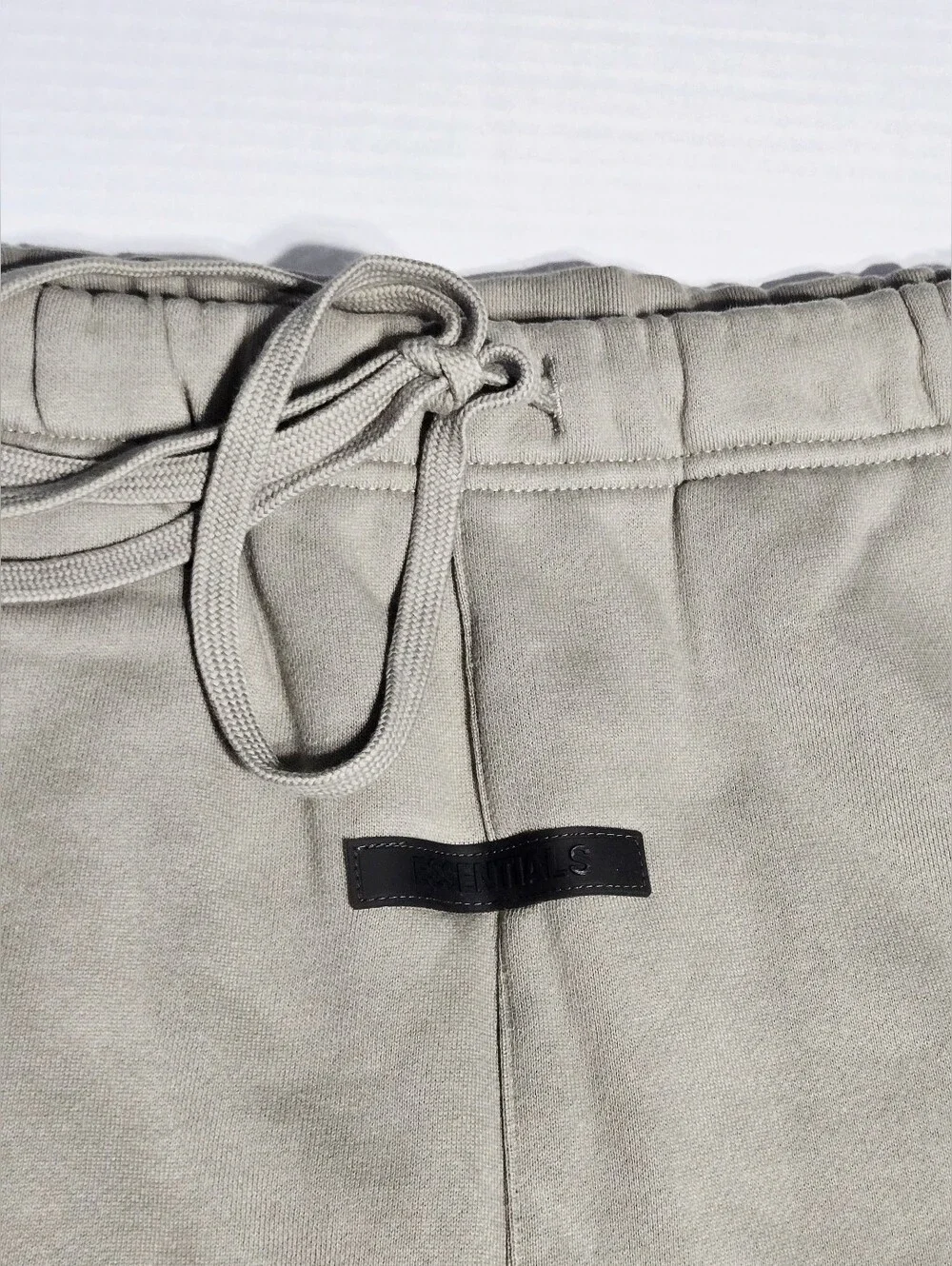 Fear of God Essentials Fleece Shorts Moss Green Men's Medium NWT Drawstring